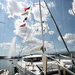 Floatinn Boat-bnb Bateau-hôtel 3*