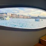 Floatinn Boat-bnb 3* Genève