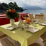 Floatinn Boat-bnb Bateau-hôtel Genève