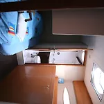 Bateau-hôtel Floatinn Boat-bnb 3*