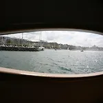 Bateau-hôtel Floatinn Boat-bnb Genève
