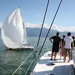 Bateau-hôtel Floatinn Boat-bnb 3*