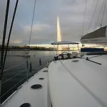 Bateau-hôtel Floatinn Boat-bnb Genève