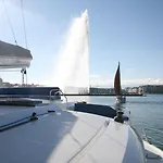 Floatinn Boat-bnb 3* Genève