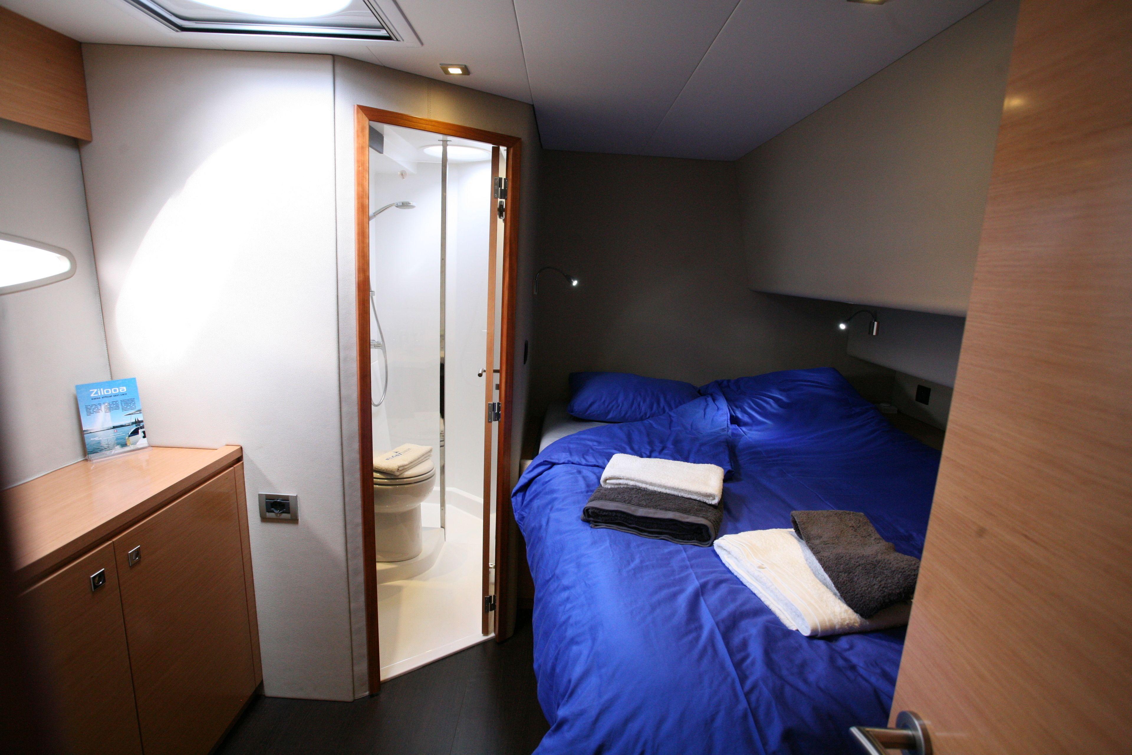Floatinn Boat-bnb Hotel en barco
