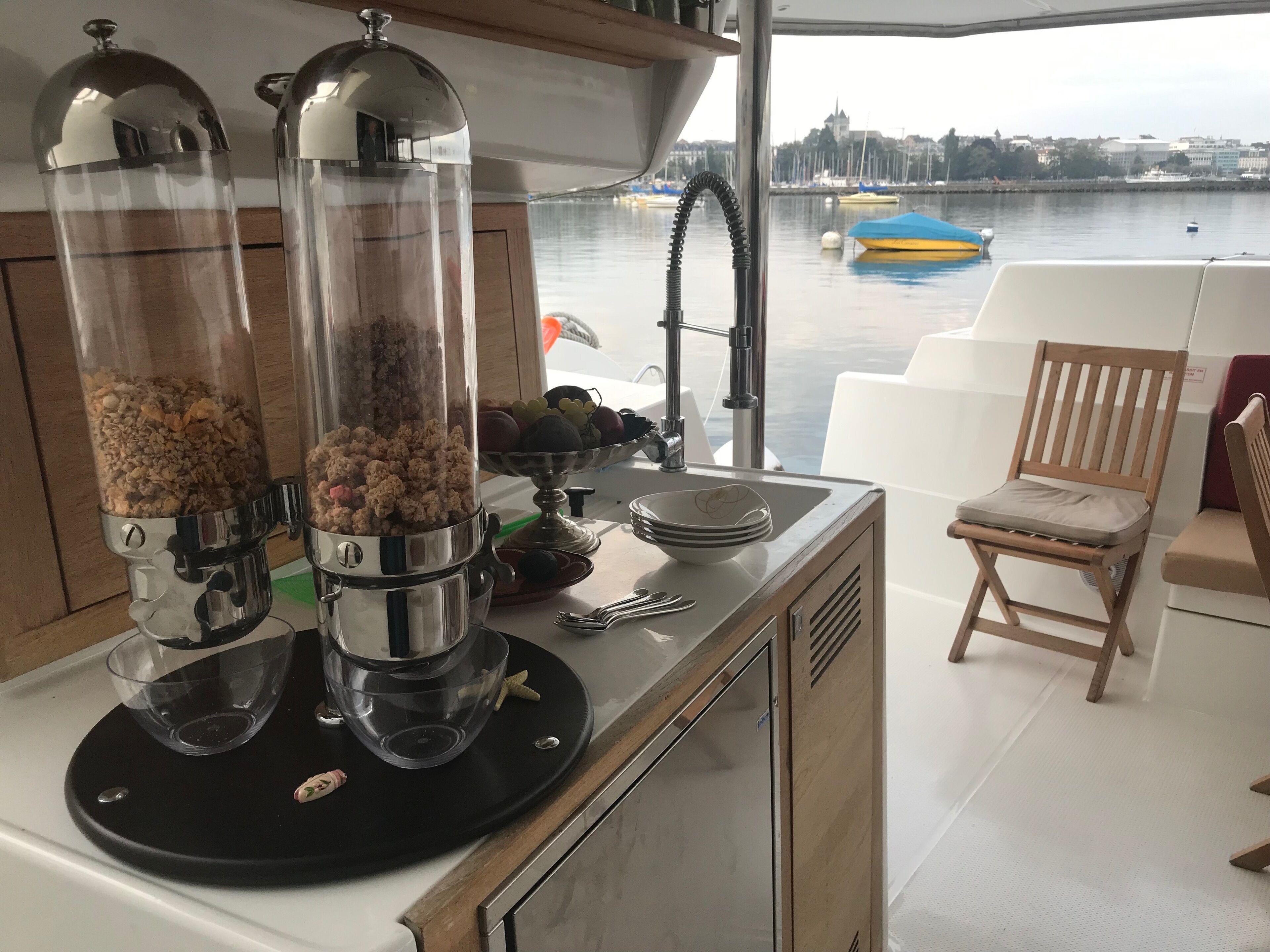 Hotel en barco Floatinn Boat-bnb Ginebra