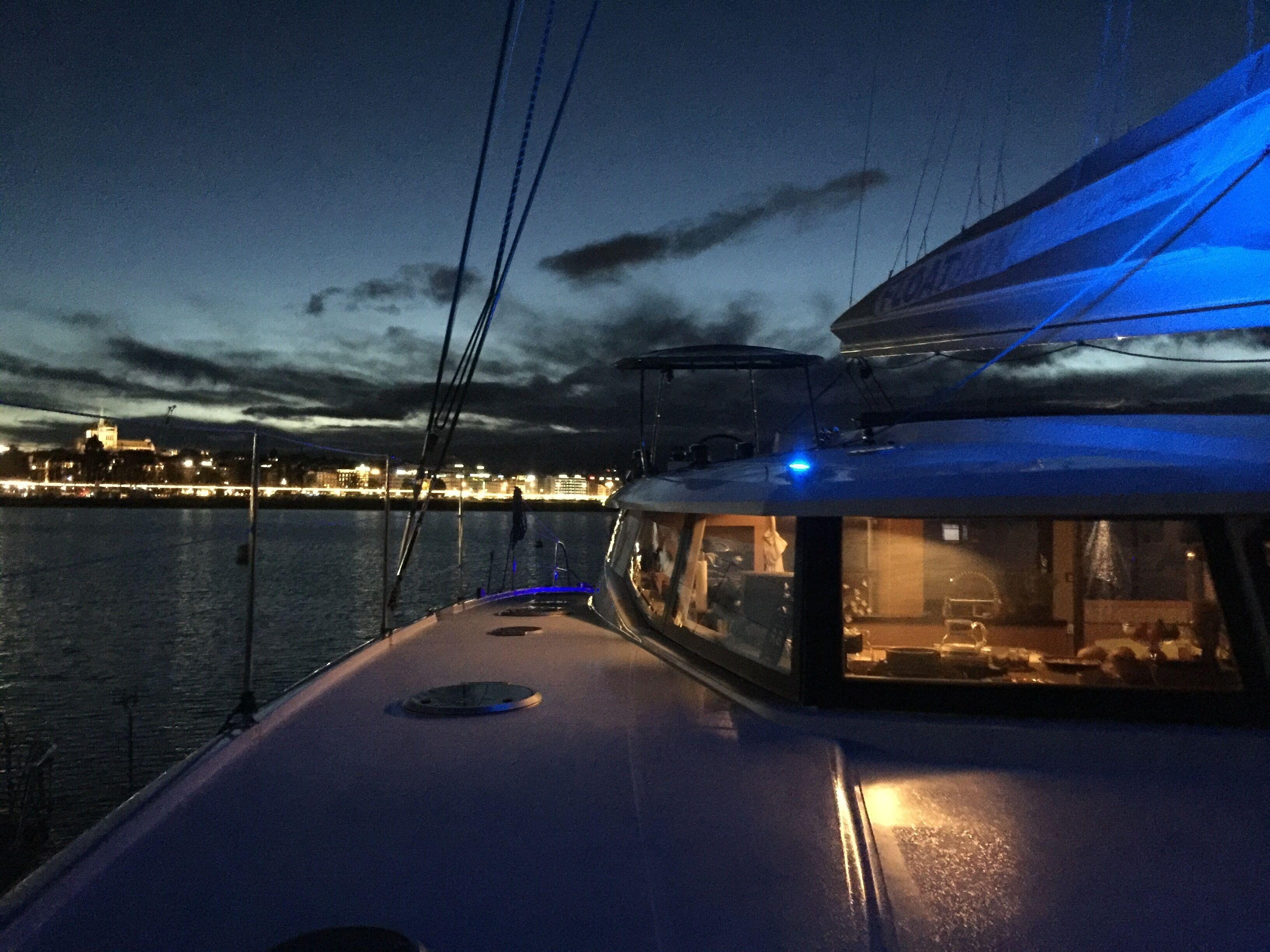 Floatinn Boat-bnb Hotel en barco