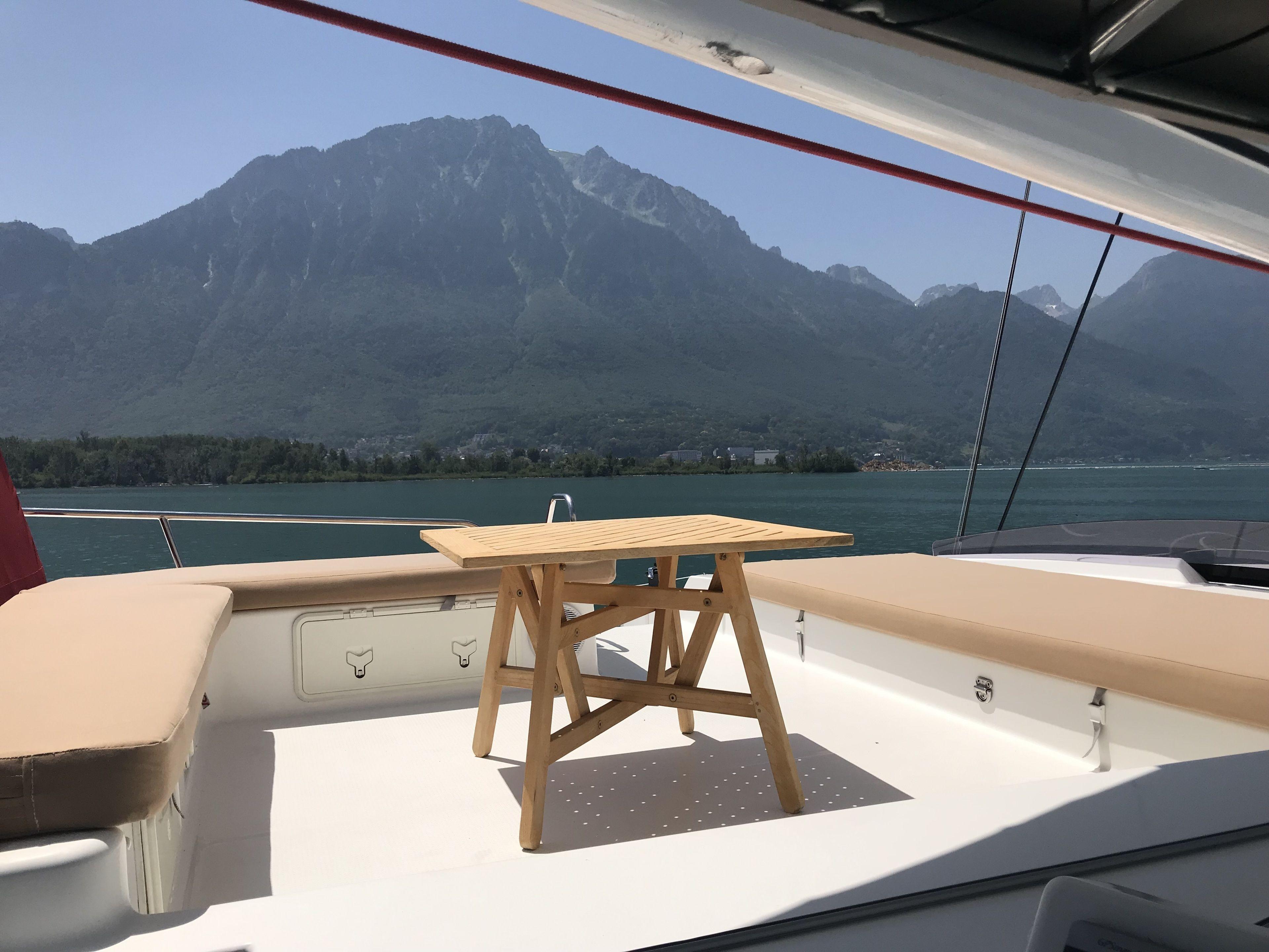 Floatinn Boat-bnb Hotel en barco