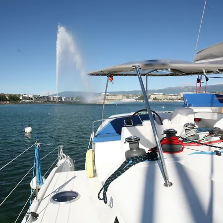Floatinn Boat-bnb 3* Geneva